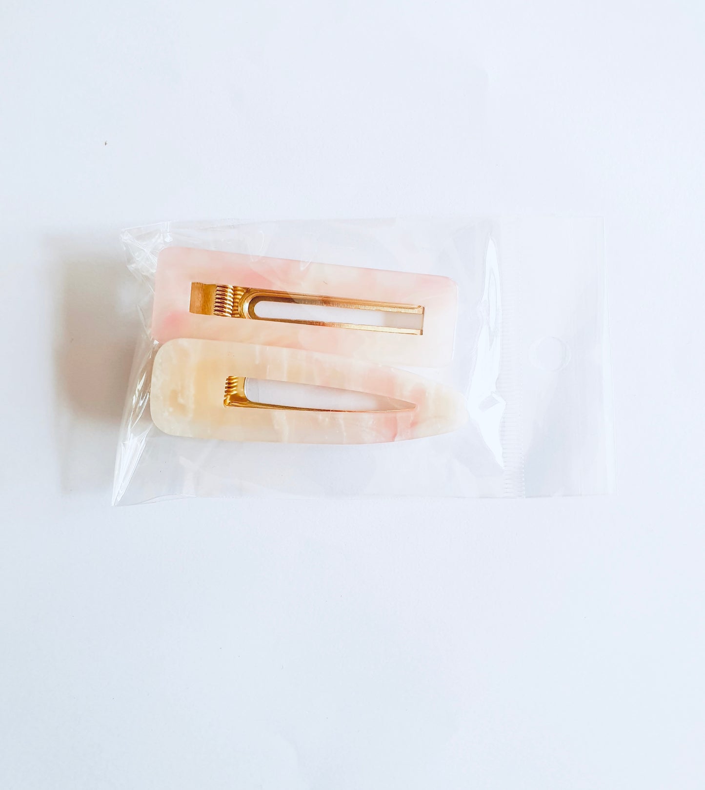 Pink tortoise shell hair clip - The Beauty Regime - South African K Beauty and skincare online store!