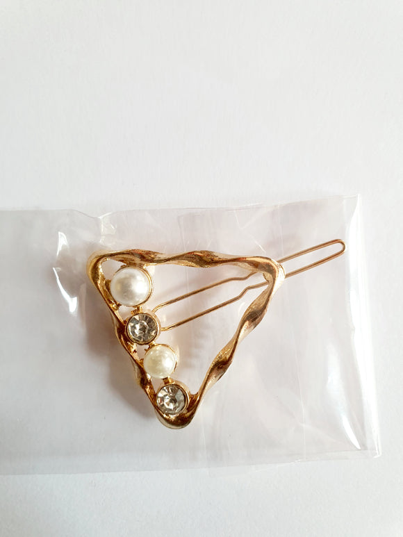 Triangle hair clip - The Beauty Regime - South African K Beauty and skincare online store!