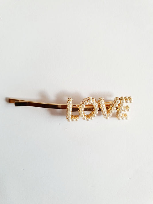 Love Pearl hair slides - The Beauty Regime - South African K Beauty and skincare online store!