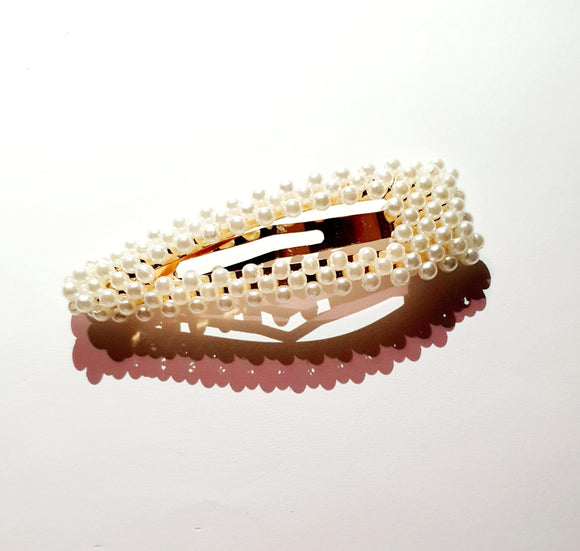Cute Pearl Hair Clip - The Beauty Regime - South African K Beauty and skincare online store!