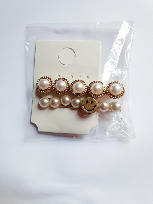 Cute pearl hair clip 2 pk - The Beauty Regime - South African K Beauty and skincare online store!